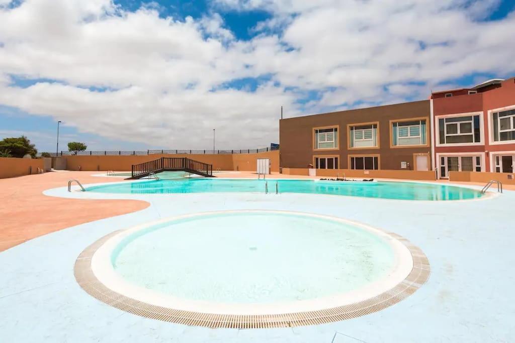 Las Dunas Corralejo Home With Swimming Pool Zewnętrze zdjęcie