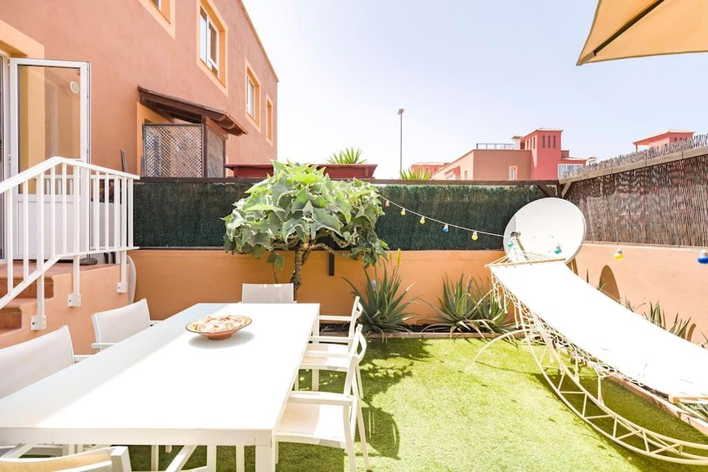 Las Dunas Corralejo Home With Swimming Pool Zewnętrze zdjęcie