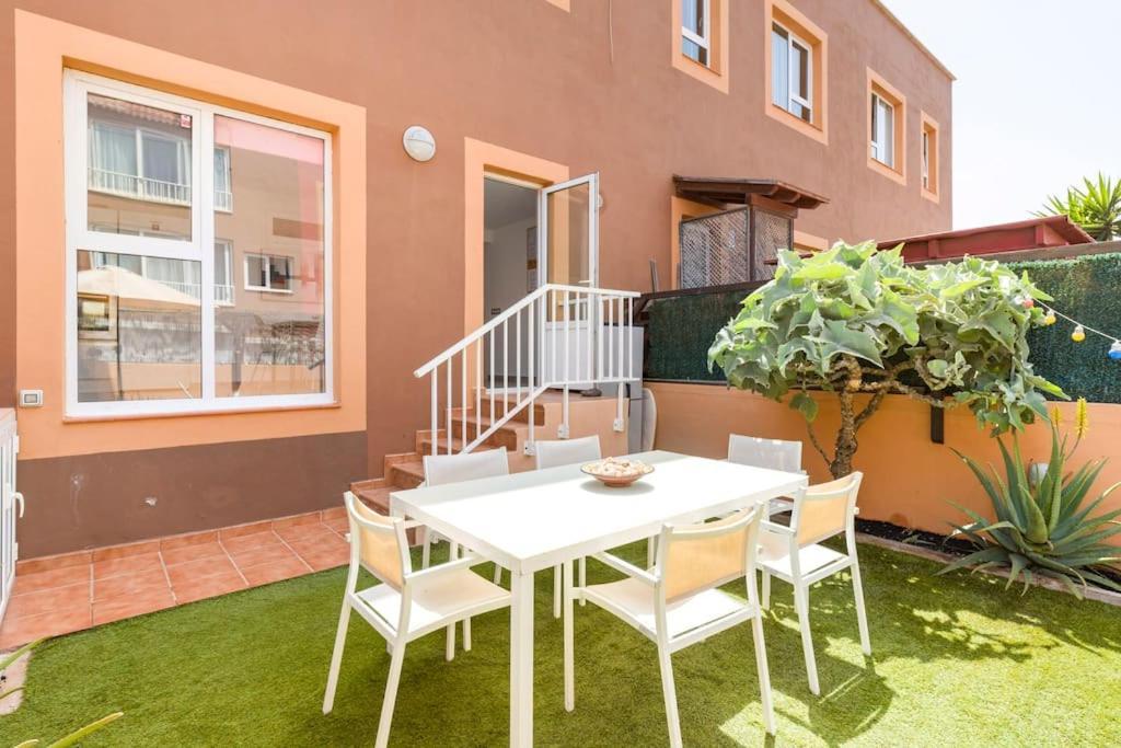 Las Dunas Corralejo Home With Swimming Pool Zewnętrze zdjęcie